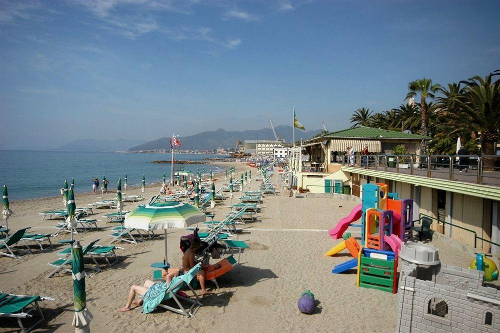 Il Borgo Degli Ulivi Resort Pietra Ligure Exterior foto