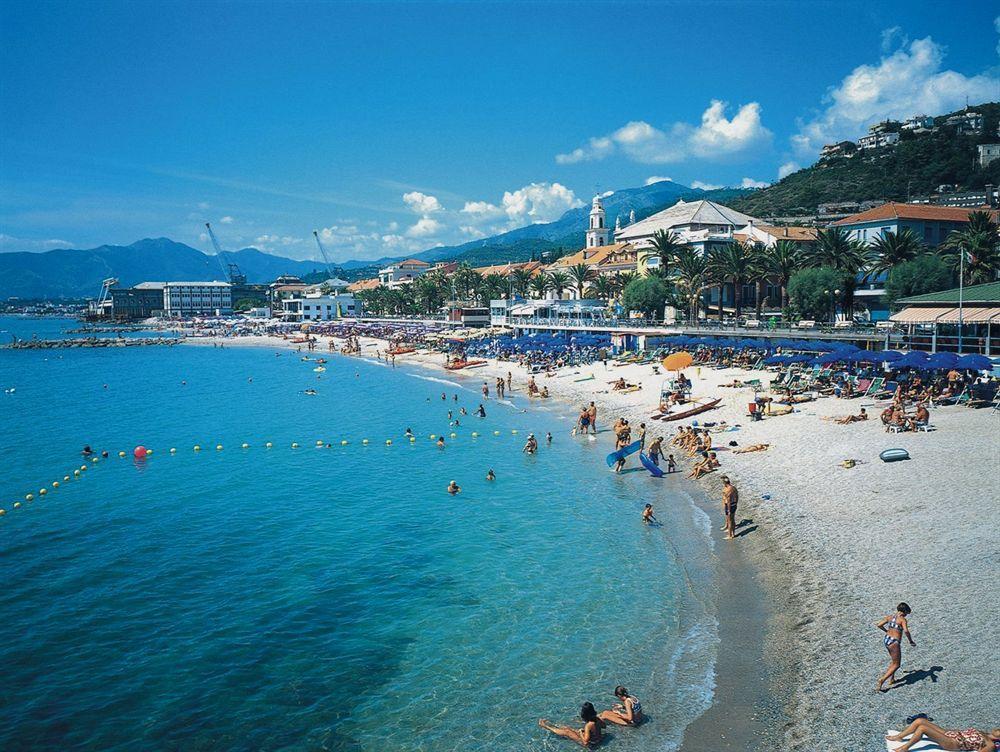 Il Borgo Degli Ulivi Resort Pietra Ligure Exterior foto