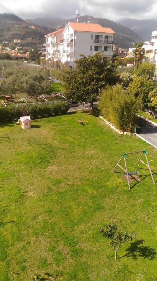 Il Borgo Degli Ulivi Resort Pietra Ligure Exterior foto